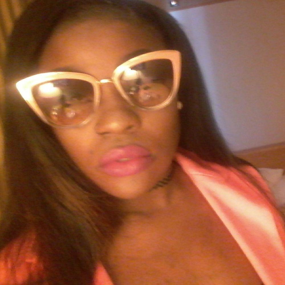 Meet your Posher, Chantia